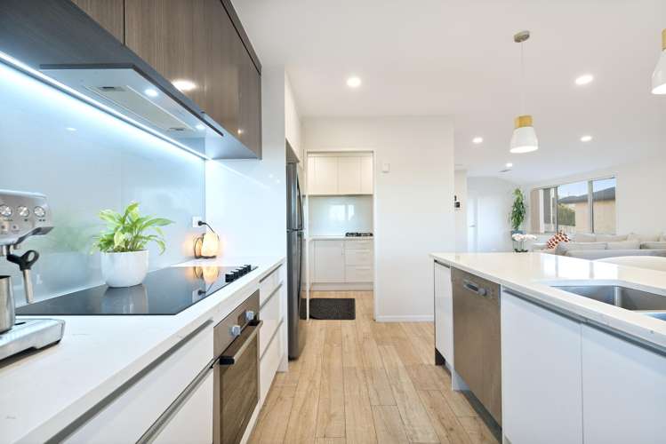64 Cirrus Way Ranui_22