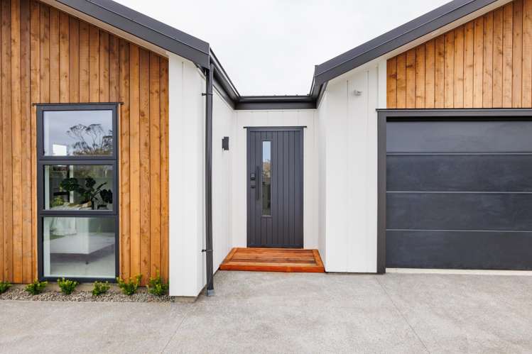 124 Churcher Street Feilding_3