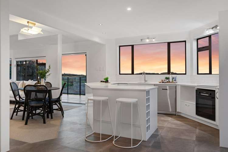 368 Papamoa Beach Road Papamoa Beach_4