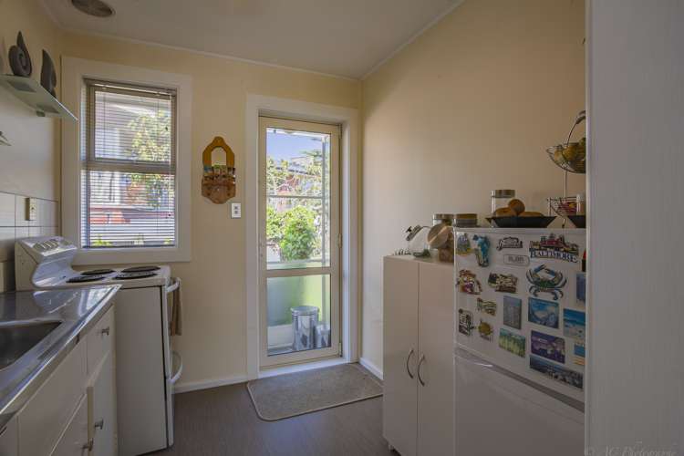 2/159 Evans Street Waimataitai_6