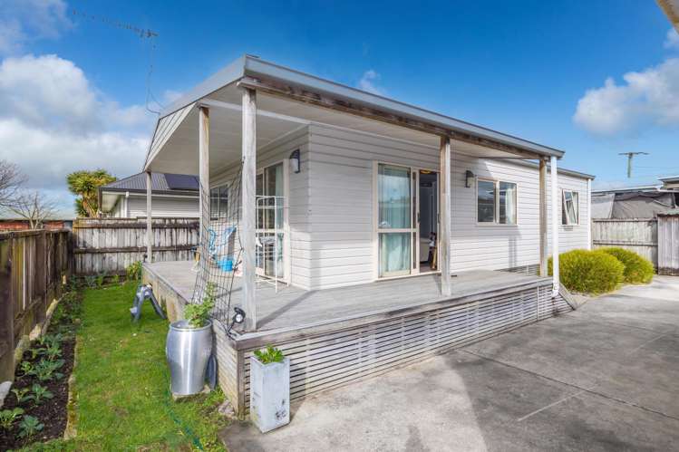 342 Te Rapa Road Beerescourt_11