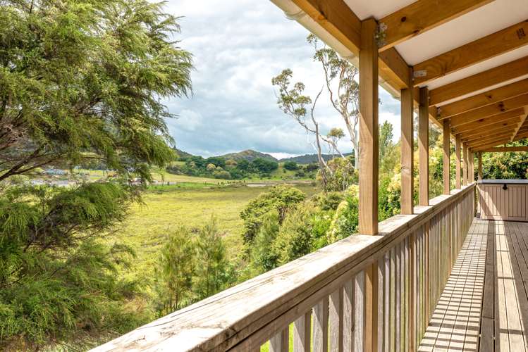 35 Calais Terrace Ostend_10