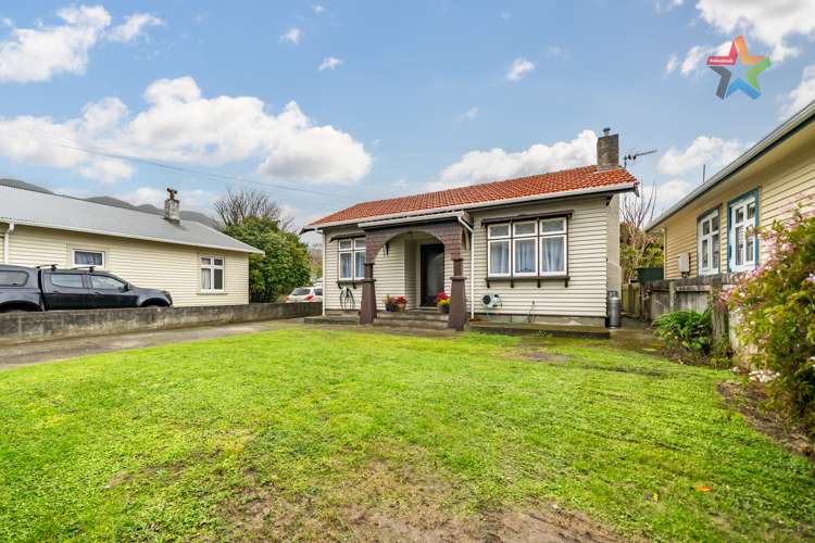 12 Heath Grove Waiwhetu_16