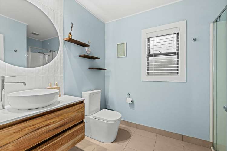 73 James Cook Street Havelock North_18