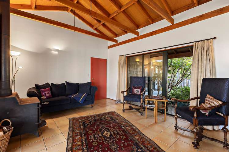 69 High Street Island Bay_7