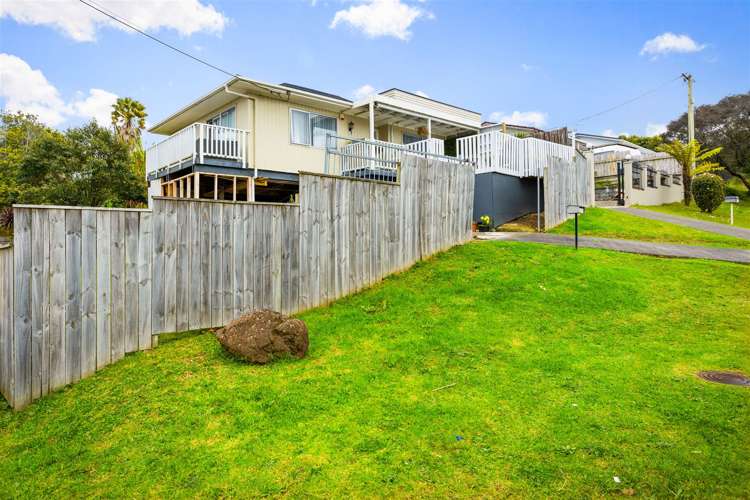 1/323 Triangle Road Massey_24