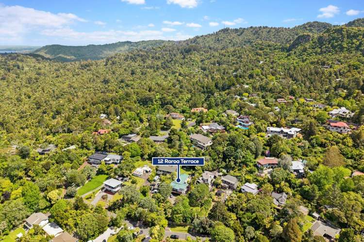 12 Raroa Terrace Waiatarua_29