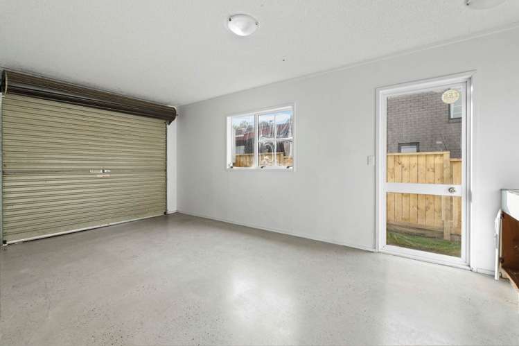 2/2/3 Ronald Macken Place Windsor Park_26