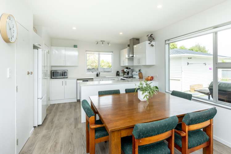 47 Norwich Crescent Tamatea_5