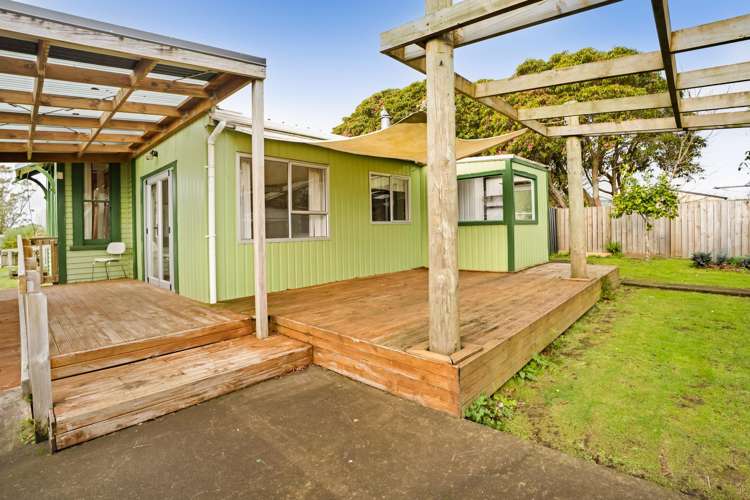 37 Collingwood Street Eltham_15