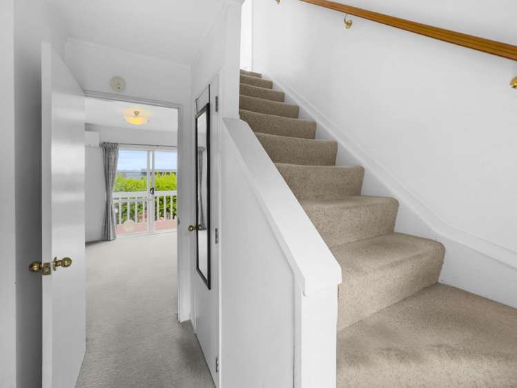 2/14 Chalmers Street Avondale_8