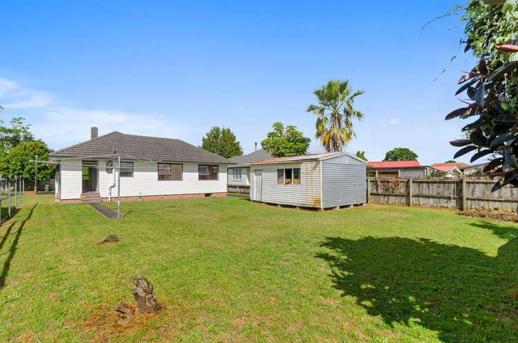 17 Hereford Street Te Atatu Peninsula_1