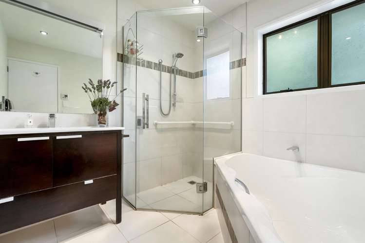 2/13 Coronation Road Hillcrest_15