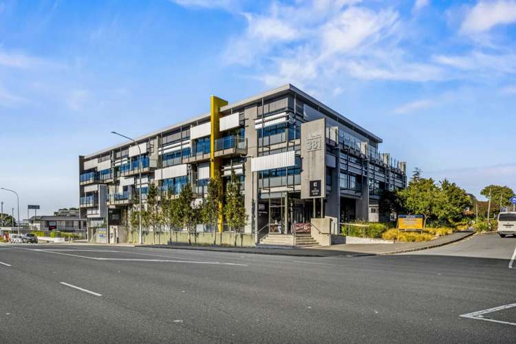 381 Great South Road_0