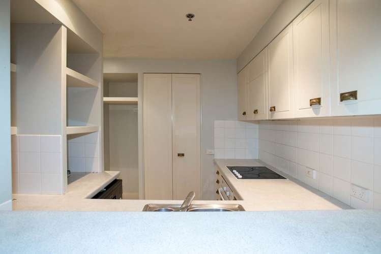 Gb/18 Joseph Banks Terrace Remuera_2