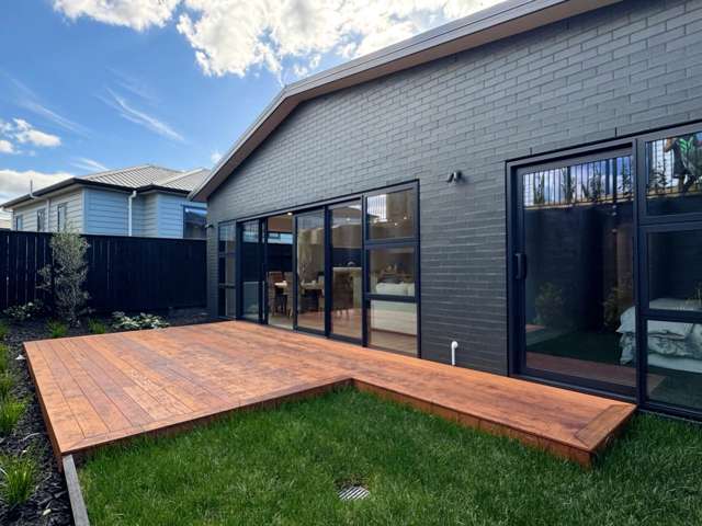 54 Tipu Crescent Milldale_3