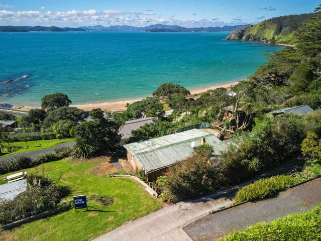 Dream Location With Iconic Bay Views
