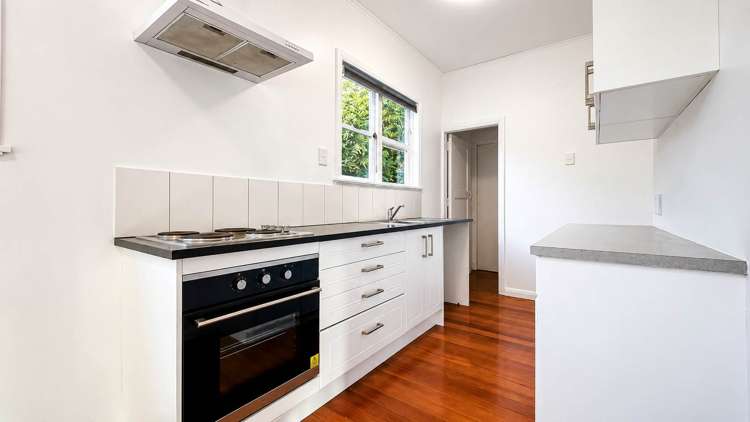 526 Mount Albert Road Mt Roskill_3