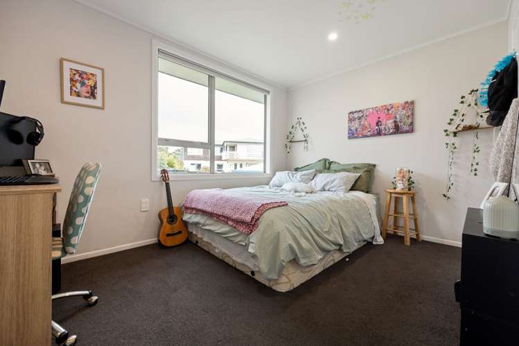 31 Sunnyhills Avenue Glenview_13