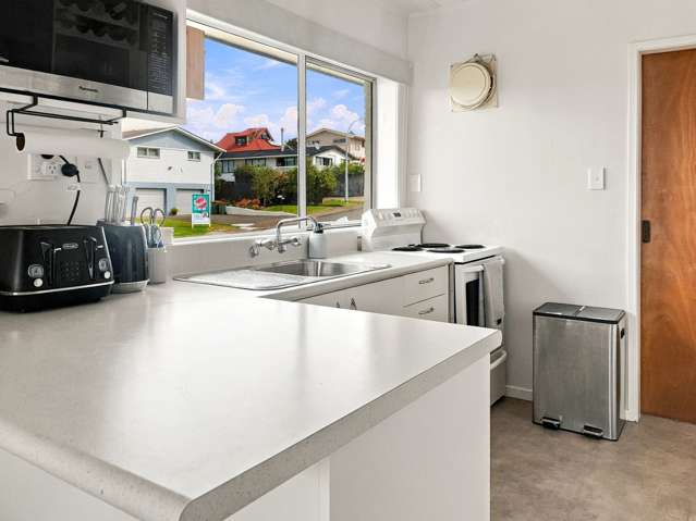 28 Albatross Road Red Beach_4