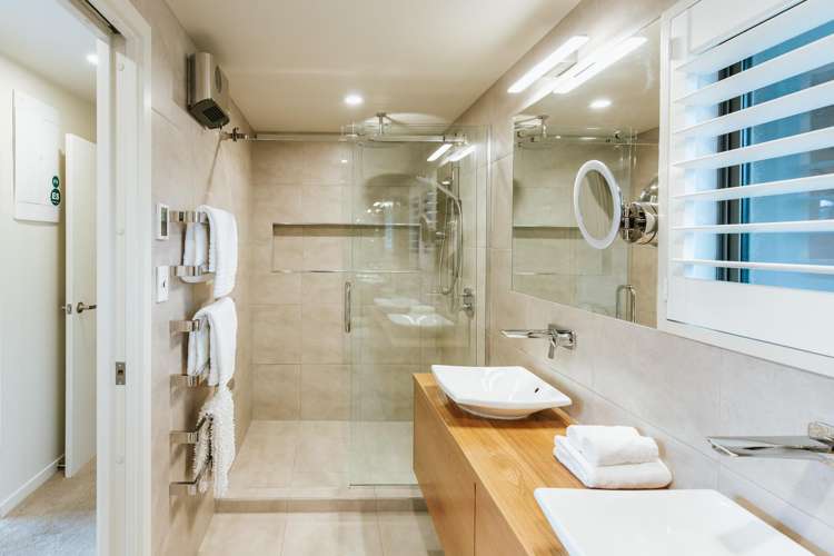 86 Golf Course Road Wanaka_18