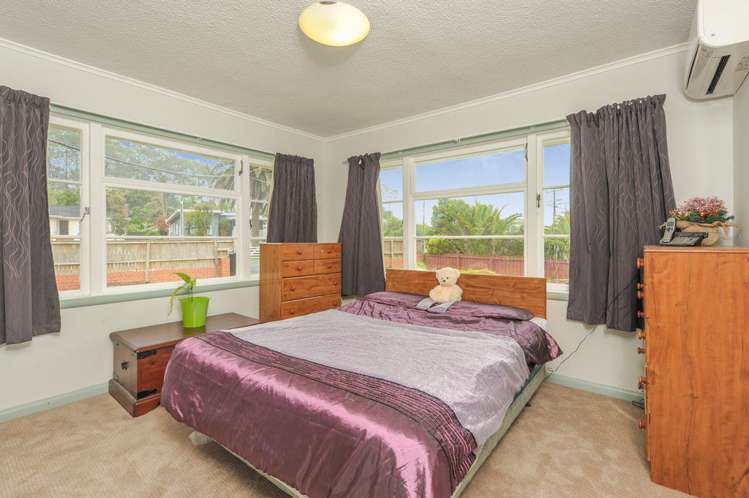 124 Portage Road New Lynn_15