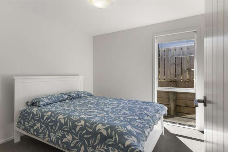 66 Cedarwood Street Woodridge_7