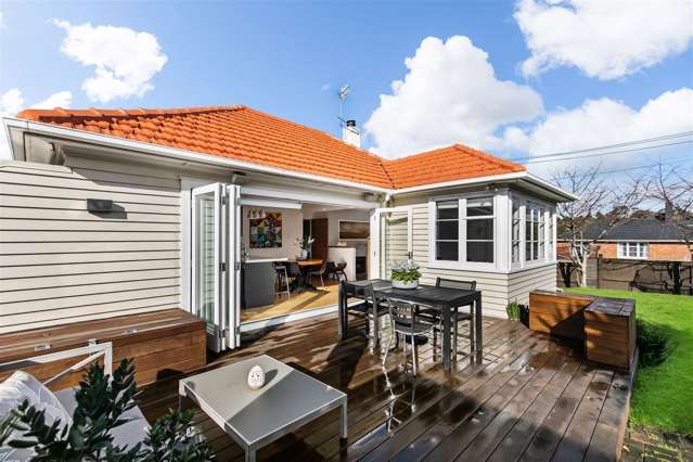 Charming 4BR Home in One Tree Hill