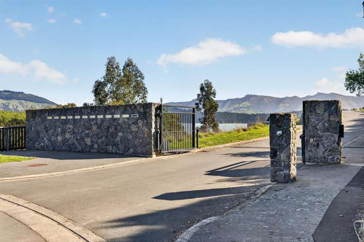 2 Ohinehau Lane Charteris Bay_10