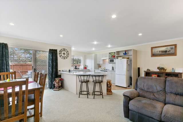 1 Woodland Grove Wainuiomata_1