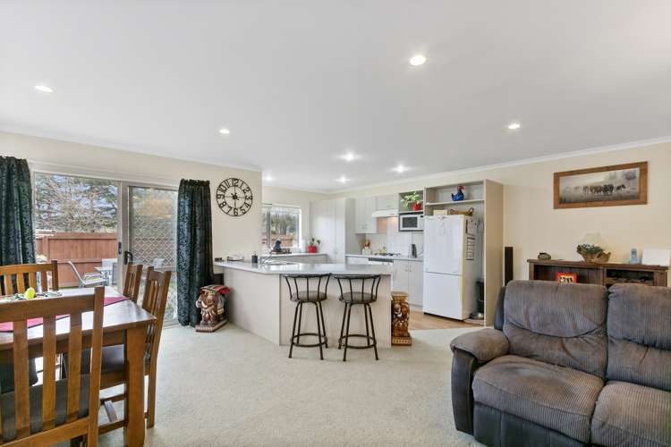 1 Woodland Grove Wainuiomata_1