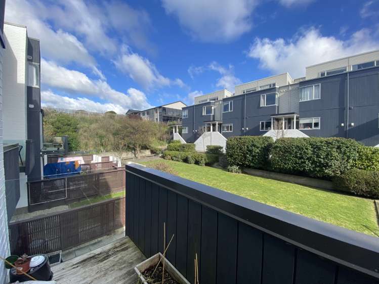 35/120 Rintoul Street 1317_8