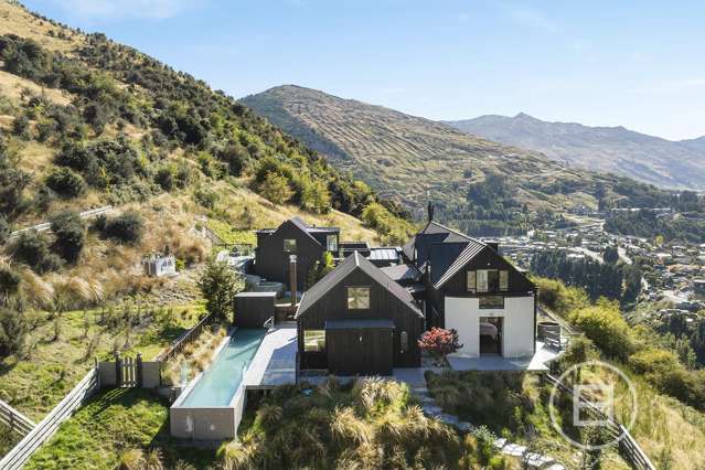 12 Crows Nest Road Arthurs Point_2