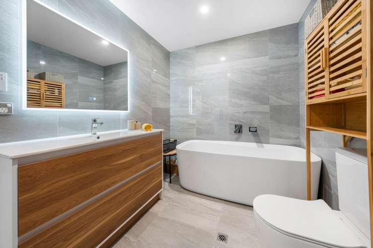 1a Pumau Place Flat Bush_8