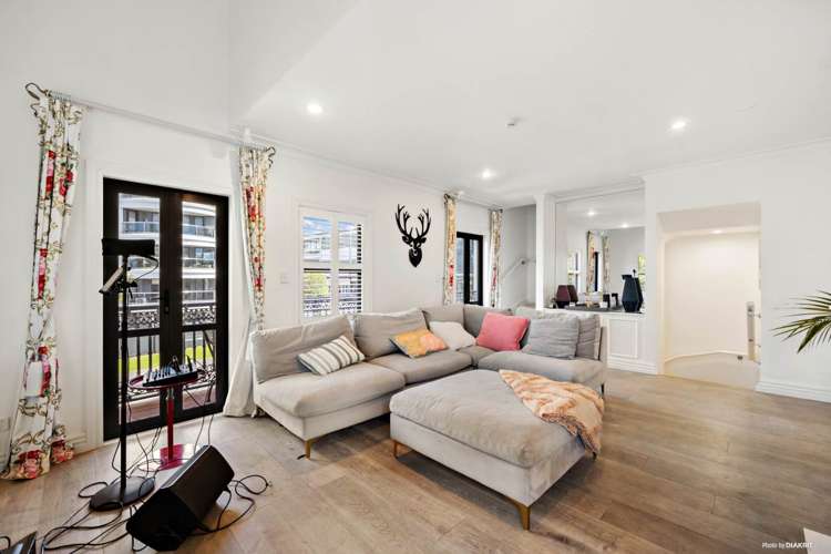 1/177 Hurstmere Road Takapuna_37