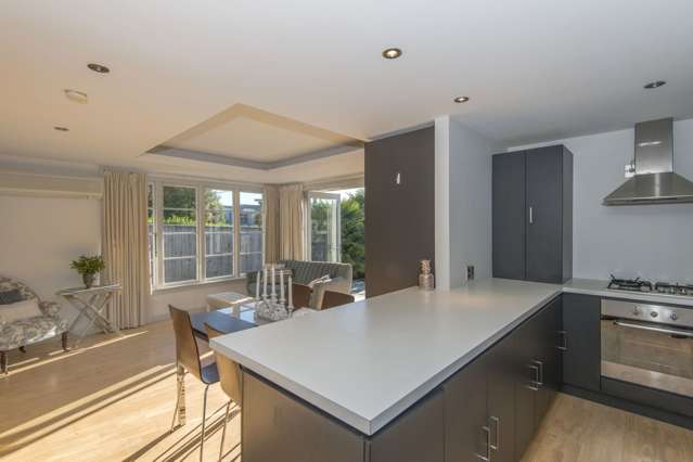 2/31 Shrewsbury Street Merivale_3