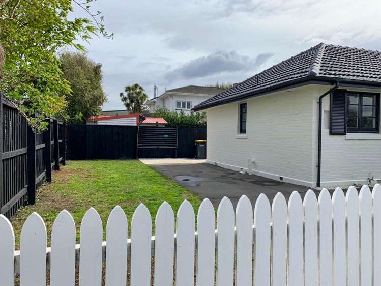 63 Andover Street Merivale_11