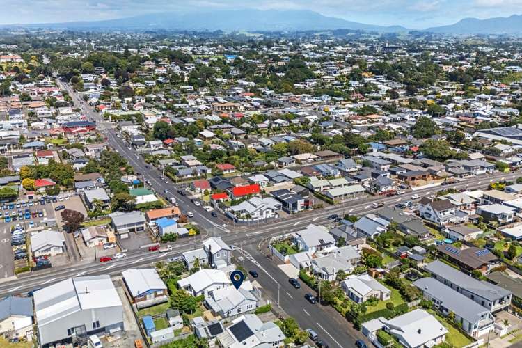 15 Morley Street New Plymouth Central_24