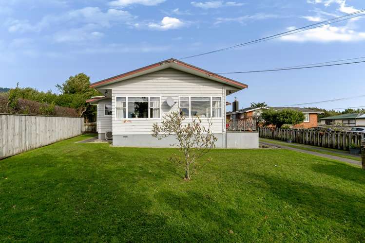 1 Piri Lane Paraparaumu_21