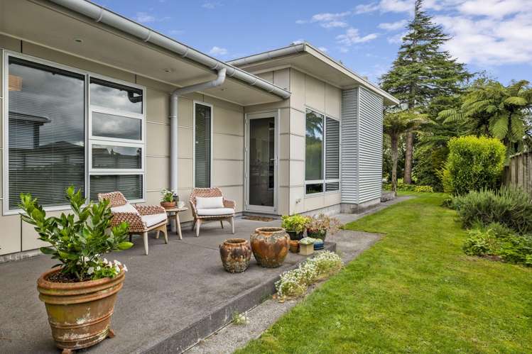 10 Olivia Street Stratford_23