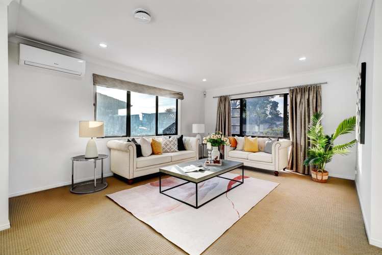 16 Turnberry Drive Wattle Downs_17