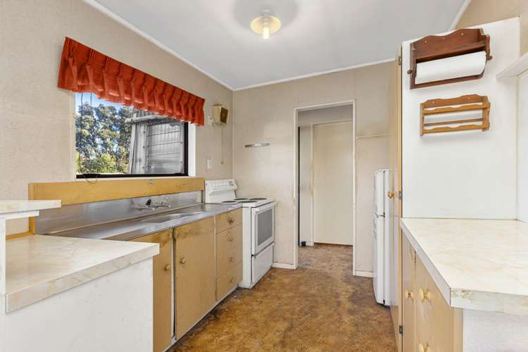 13b East Street Raglan_11