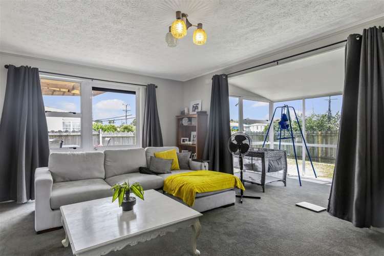 42 Tiraumea Drive_0