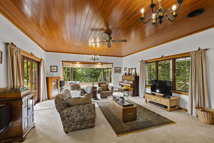 64 Reynolds Road Rotoorangi_16