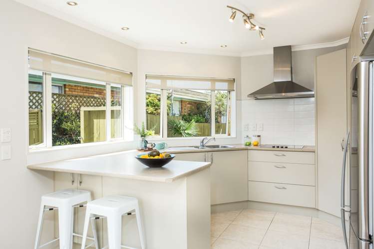 32a Forest Glen Orewa_3