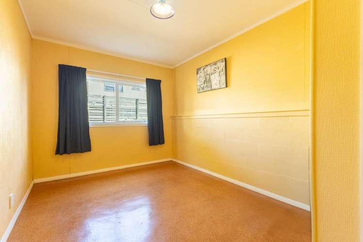 6 Tahi Road Paraparaumu Beach_16