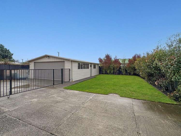 30 Vardon Cr Shirley_12