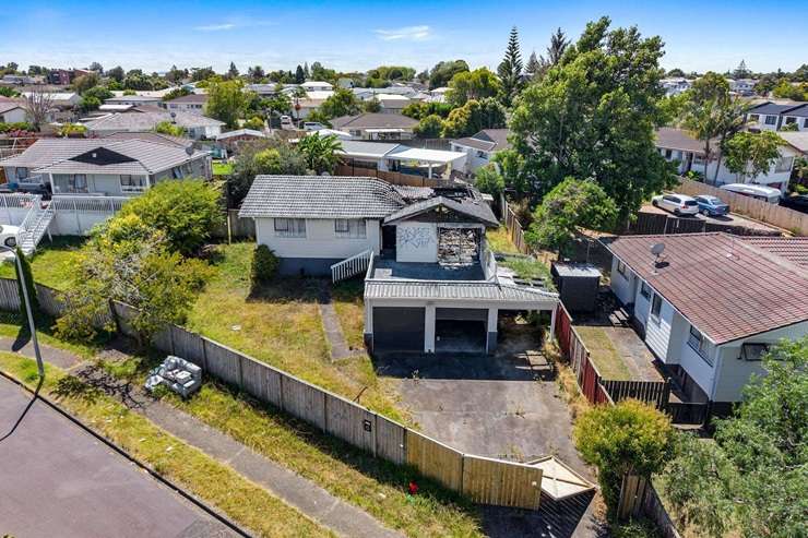 21 Rota Street, in Turangi, Taupō, is a burnt-out shell of a home but also very cheap. Photo / Supplied