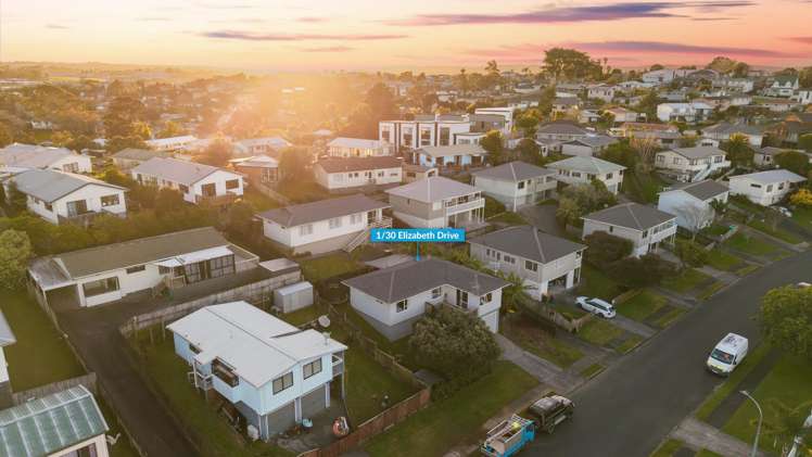 1/30 Elizabeth Drive West Harbour_26