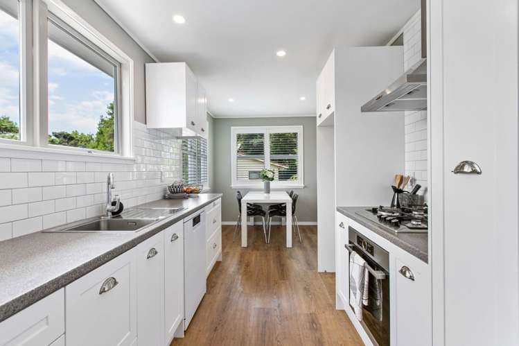 1/235 Rangatira Road Beach Haven_6